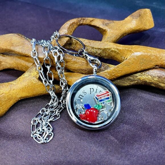 TEACHER APPRECIATION Living Locket Necklace Silver Chain 7 Pieces and 1 Disk - Picture 1 of 7